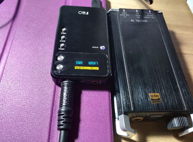 Linux下多声卡采样率的自动处理……以及飞傲E17